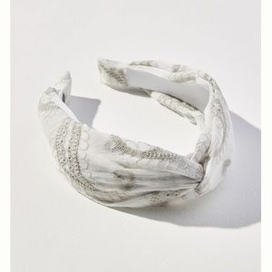 NWT Anthropologie Embroidered Paisley Headband